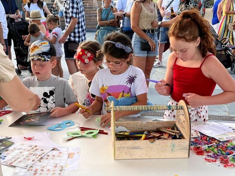 Joves artistes de Castelldefels brillen al primer concurs de dibuix infantil organitzat per l'Associació de Veïns de la Pineda (5)